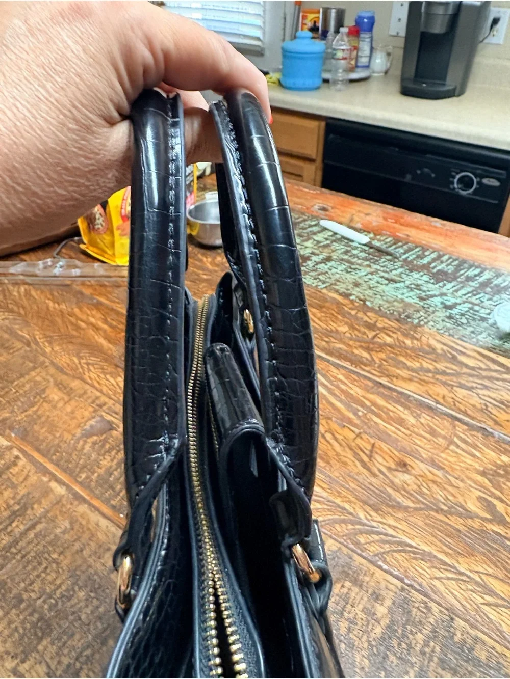 ALDO Limiaa Croc-Embossed Satchel Tote Bag in black 11.5”X12.5”
